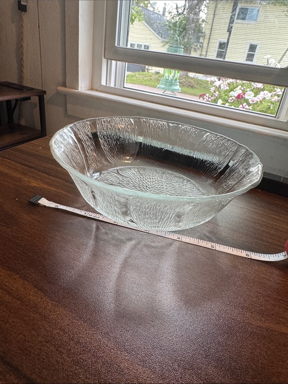 Vintage Arcoroc France Fleur Clear Glass 7" Salad Serving Bowl
